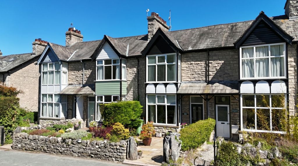 Property photo 1 of 34