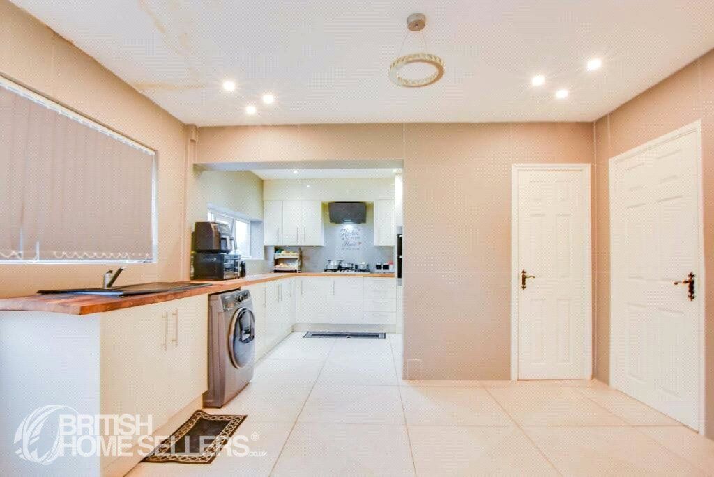 Property photo 2 of 15 2