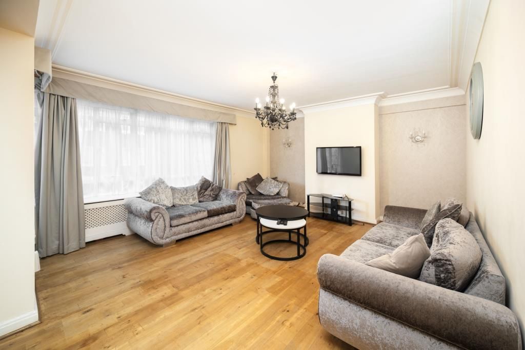 Property photo 2 of 19 Reception Room