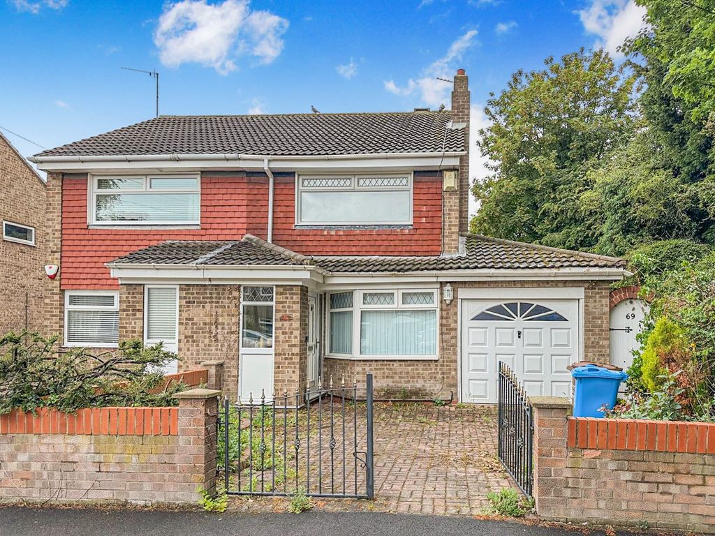 Property photo 1 of 11