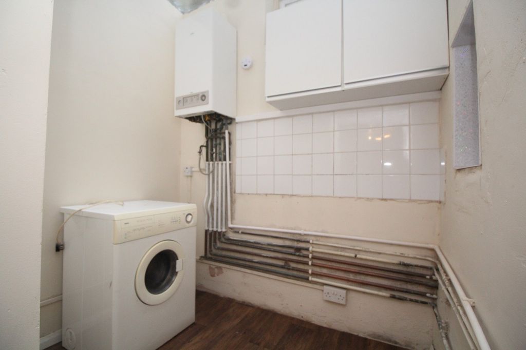 Property photo 3 of 10 Picture 3