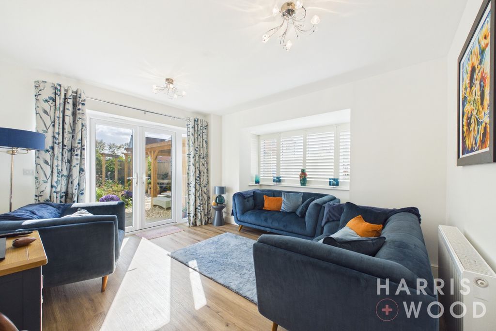 Property photo 3 of 37 5590663