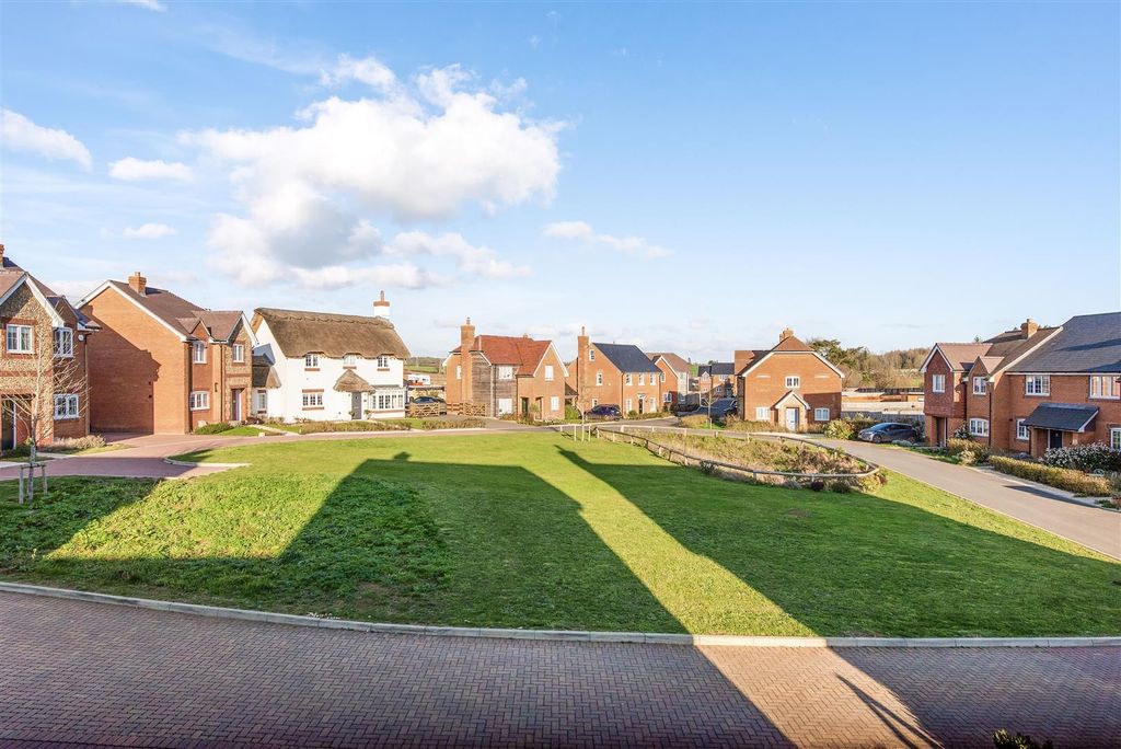 Property photo 2 of 24 Sketch_Ph2_6417787.Jpg