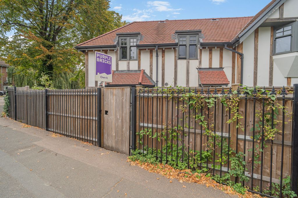 Property photo 1 of 20