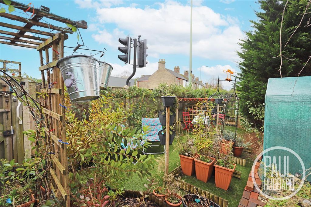 Additional image 11 of 2 bed maisonette for saleJubilee Buildings, London Road, Pakefield NR33