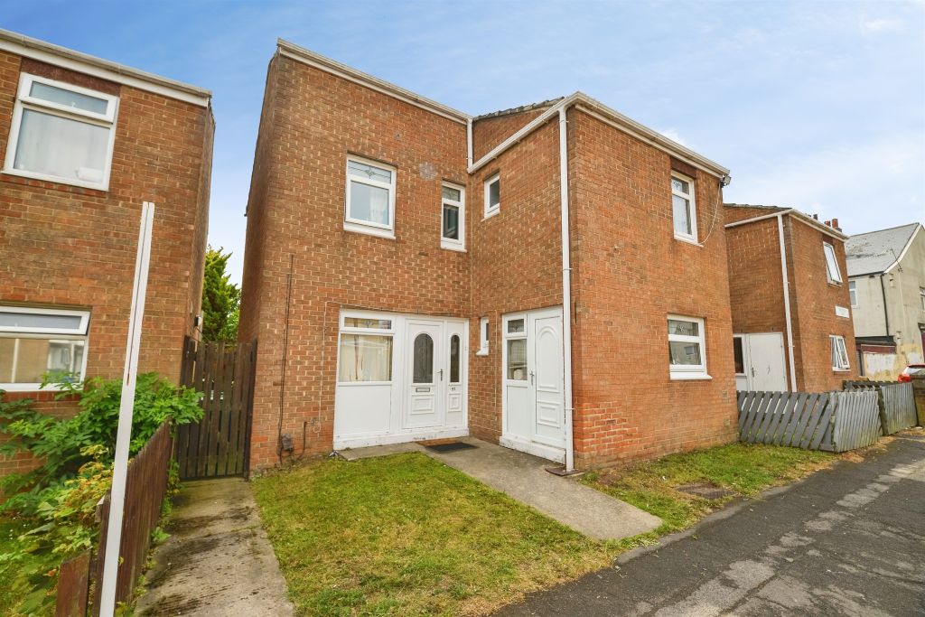 Property photo 1 of 9