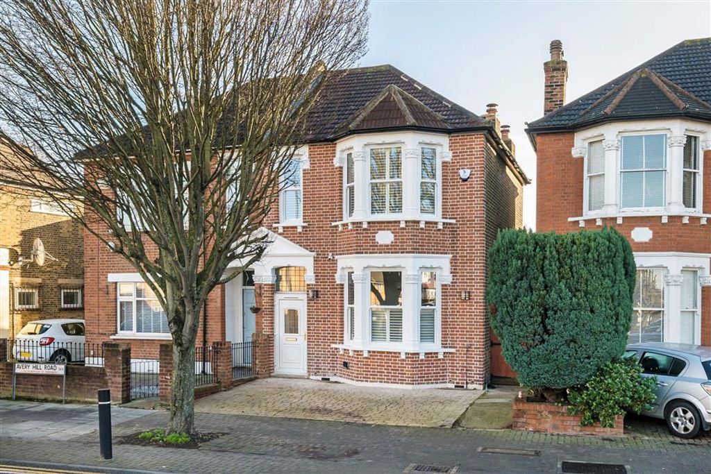 Property photo 1 of 9