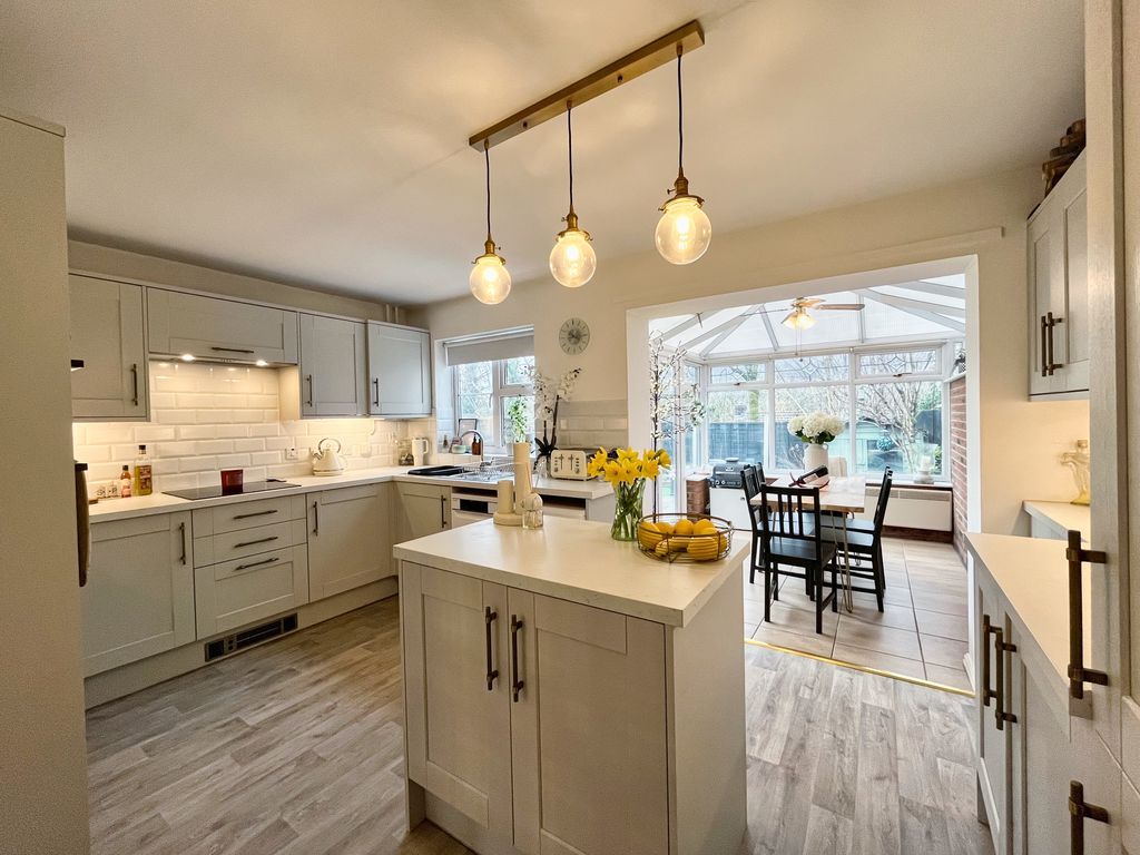 Property photo 2 of 42 Photo 39