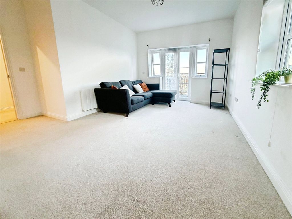 Property photo 2 of 12 Picture No. 06