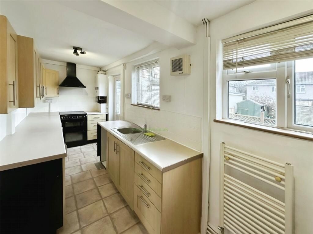 Property photo 3 of 8 Picture No. 06