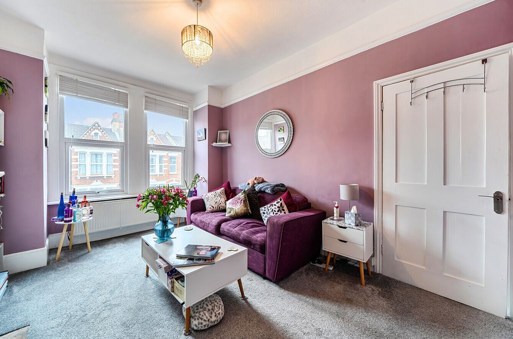 Property photo 3 of 11 Reception Room