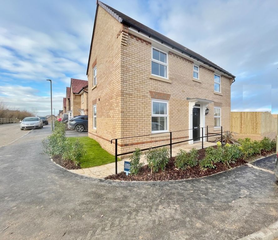 Property photo 1 of 9