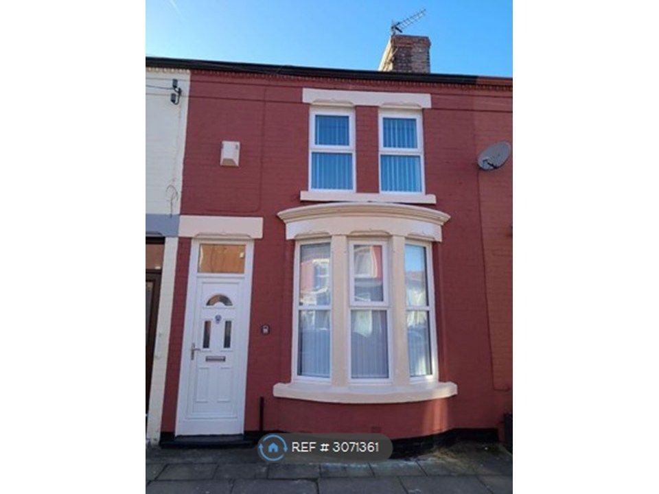 Property photo 1 of 12