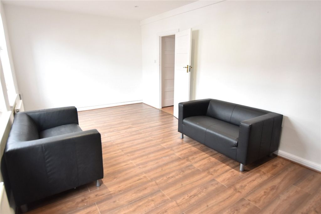 Property photo 3 of 13 Picture No. 49