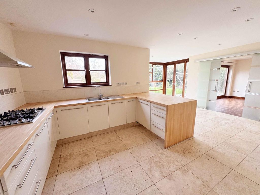Property photo 2 of 42 Img_8691.Jpg
