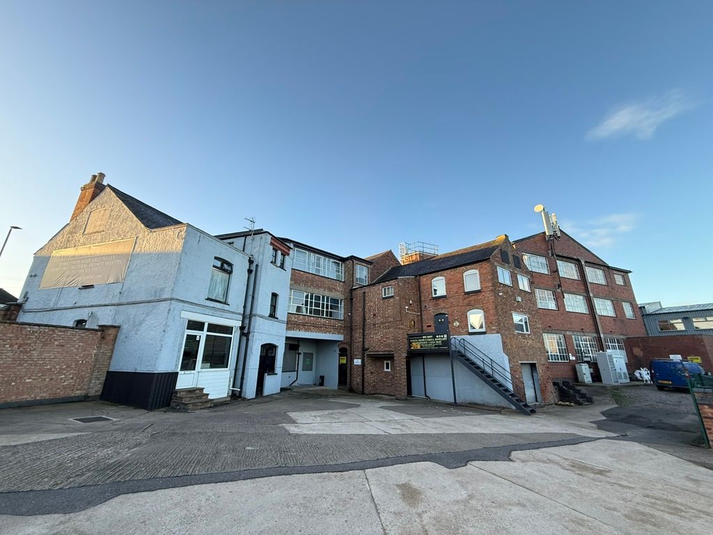 Property photo 1 of 5 Photo 6