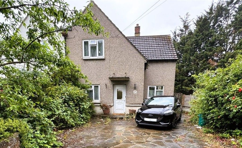Property photo 1 of 6 Front