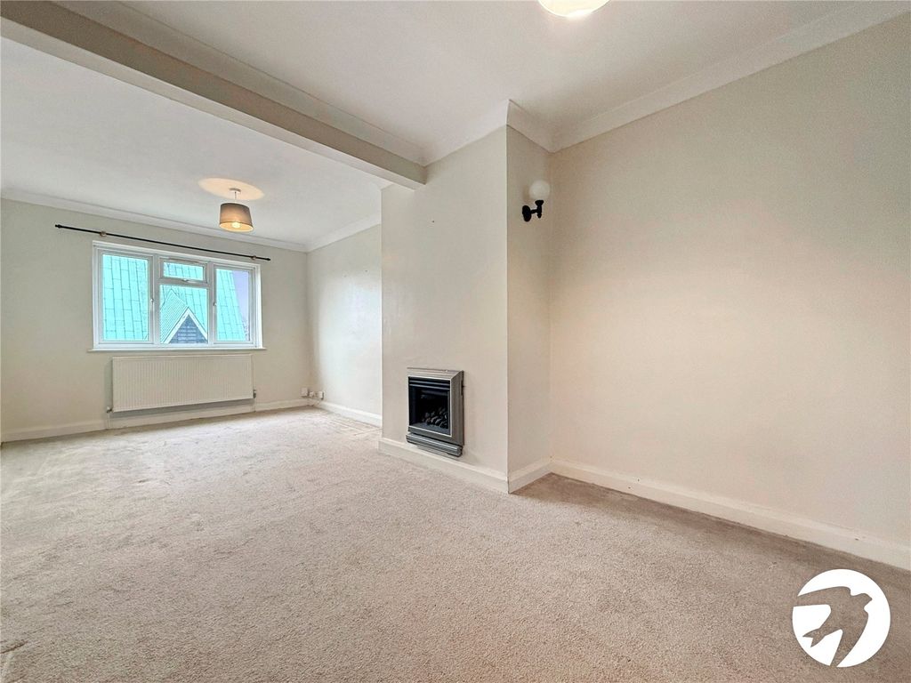 Property photo 2 of 12 Picture No. 48