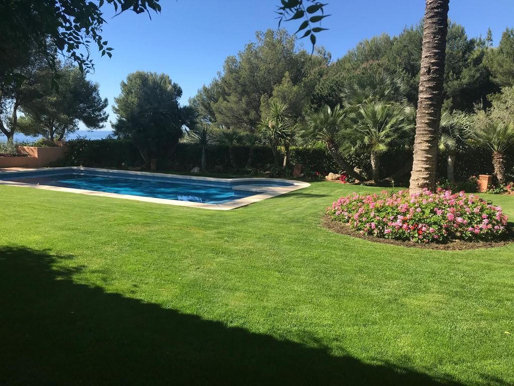 Property photo 3 of 55