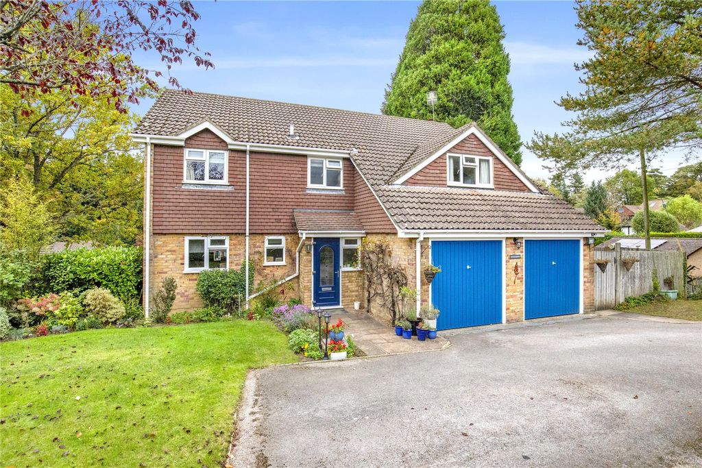 Property photo 1 of 38 Picture No. 62