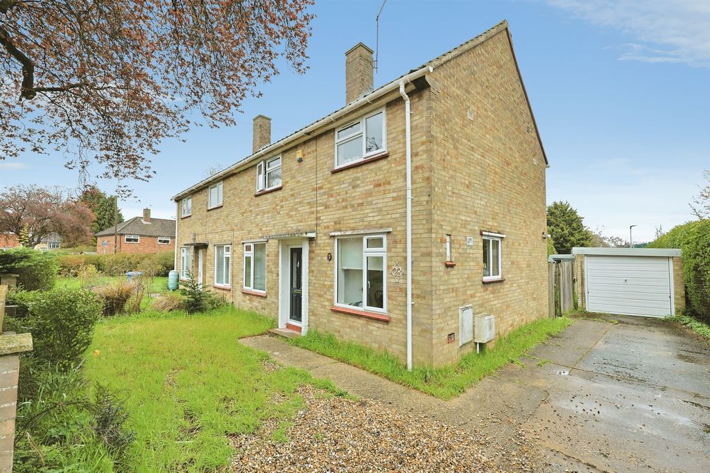 Property photo 1 of 12