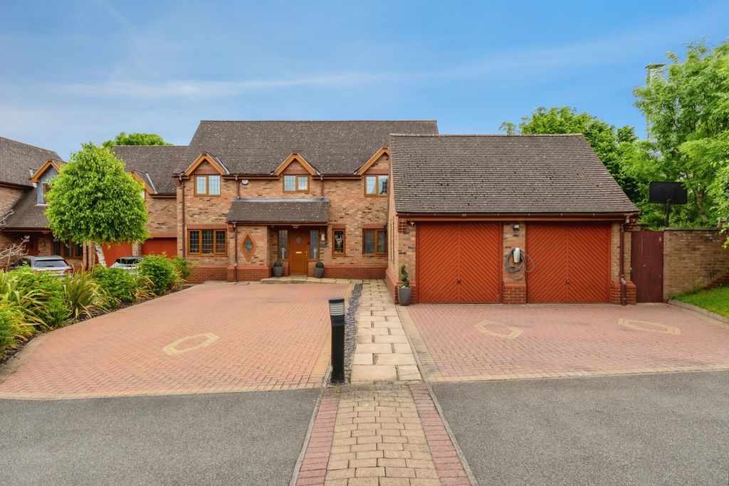 Property photo 1 of 37 Pbox-Img.Jpg