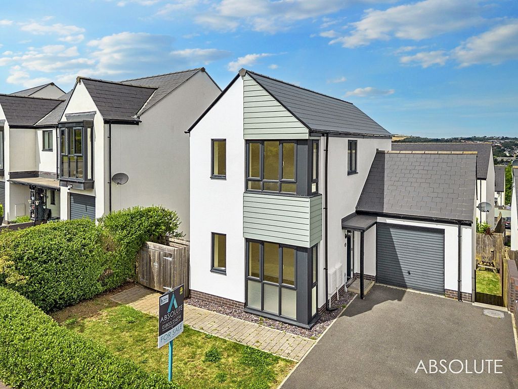 Property photo 1 of 26 Front