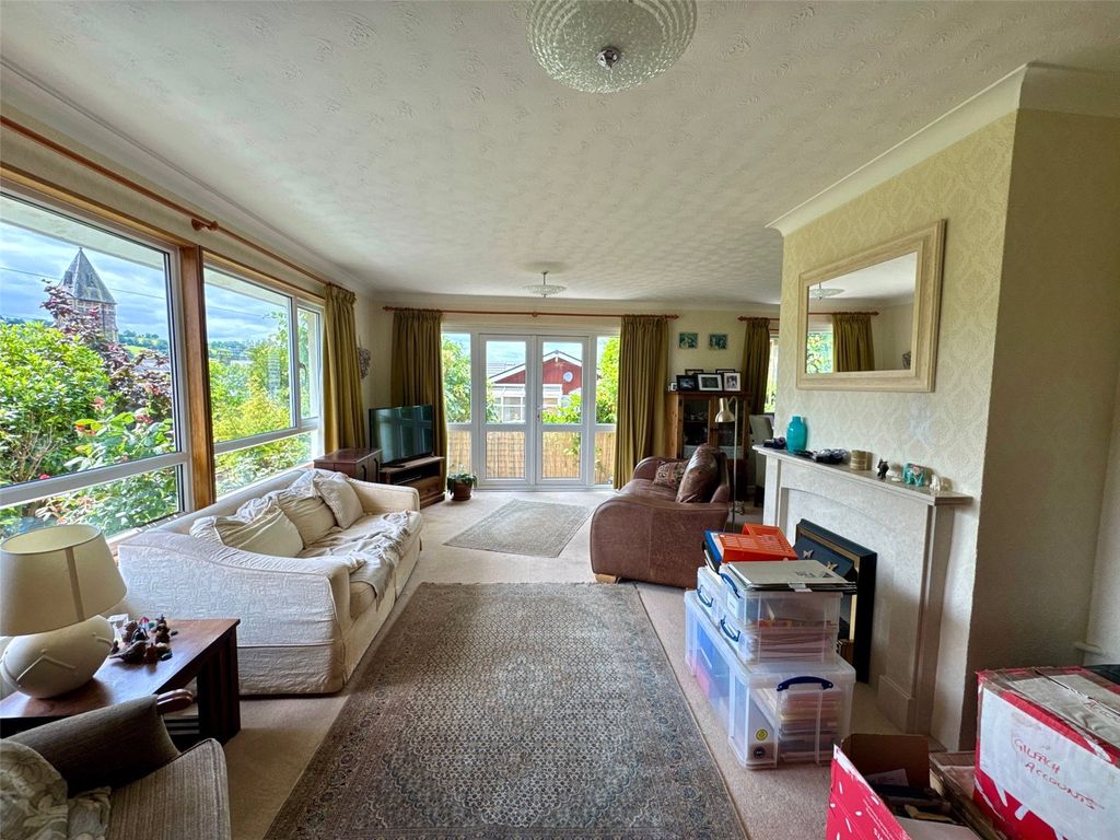 Property photo 2 of 14 Picture No. 06