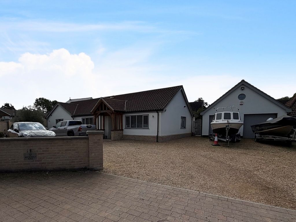 Property photo 1 of 17 Image
