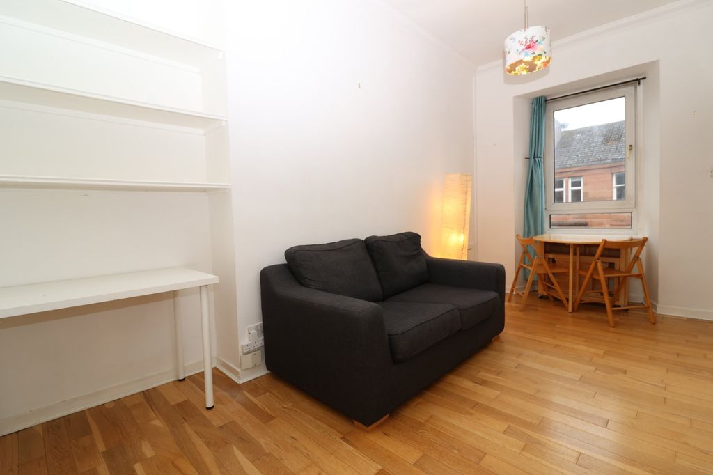 Property photo 2 of 13 Picture No. 01
