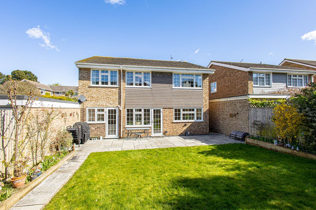 Additional image 34 of 6 bed detached house for saleChestwood Close, Billericay CM12