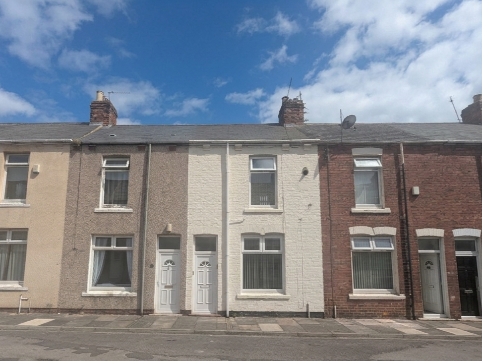 Property photo 1 of 12