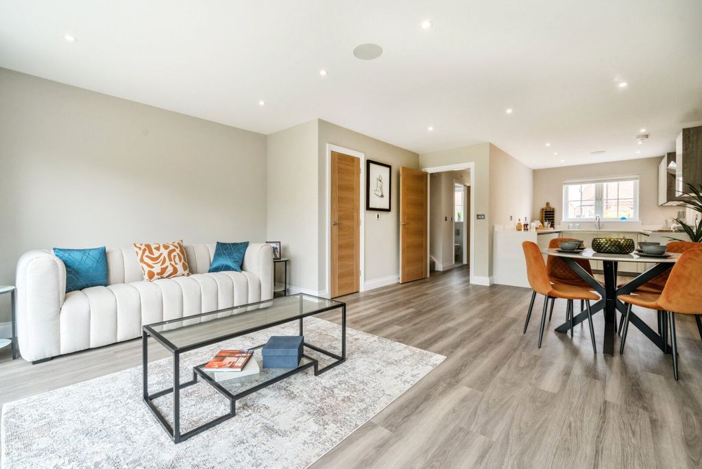 Property photo 3 of 14 Picture No. 17