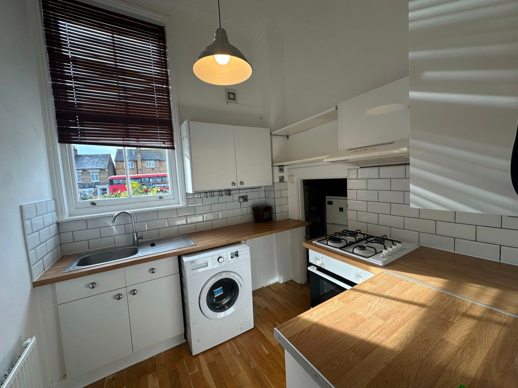 Property photo 2 of 7