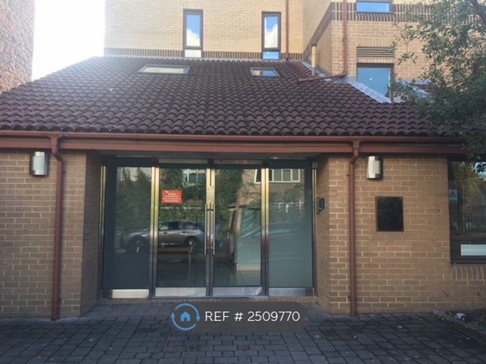 Property photo 1 of 9