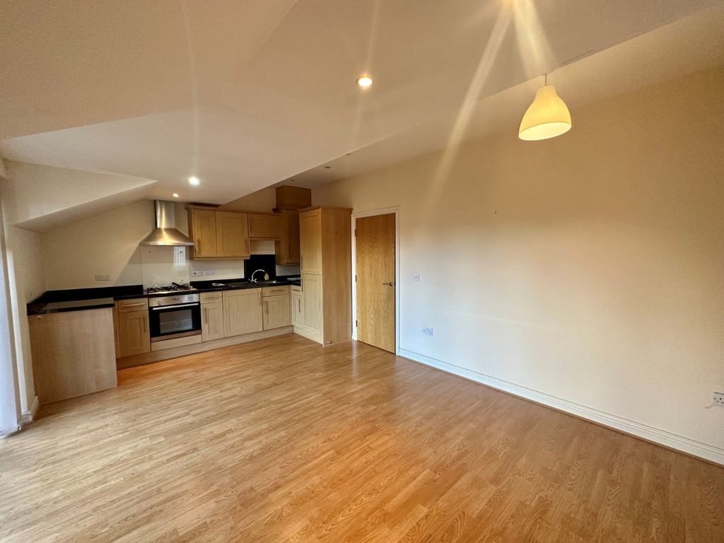 Property photo 2 of 8 Picture No. 05