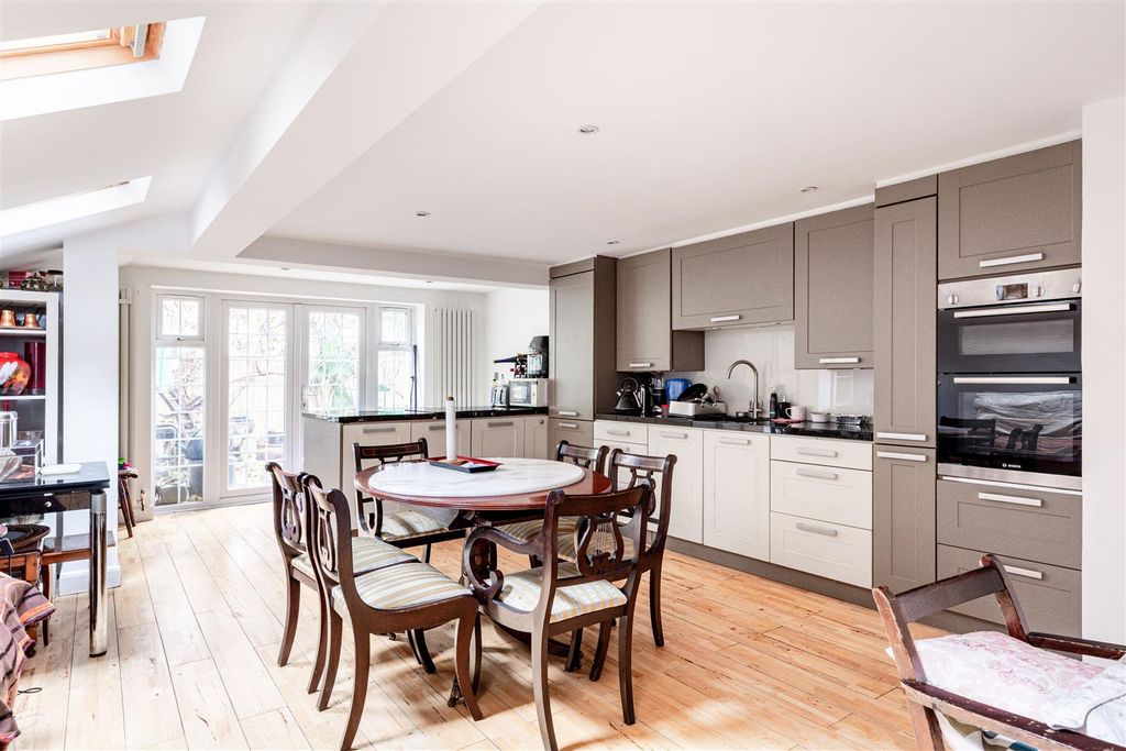 Property photo 2 of 10 Averill Street-1.Jpg