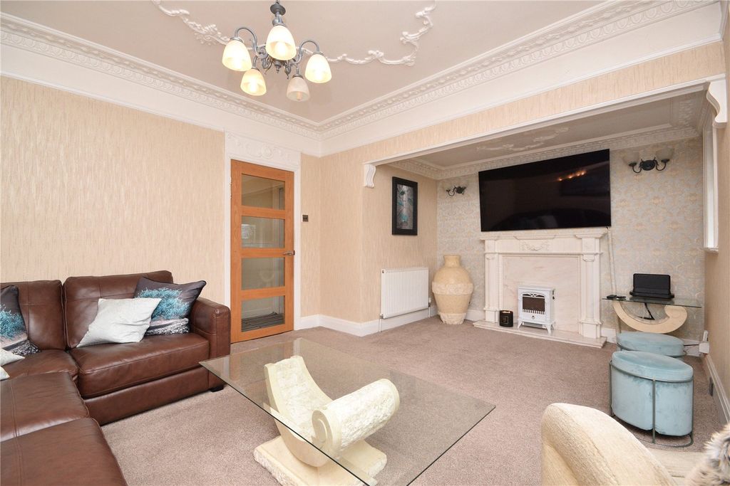 Property photo 2 of 17 Picture No. 08