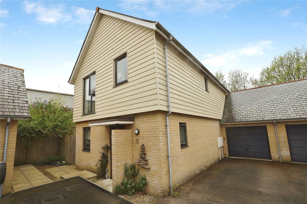 Property photo 1 of 20 Picture No. 06