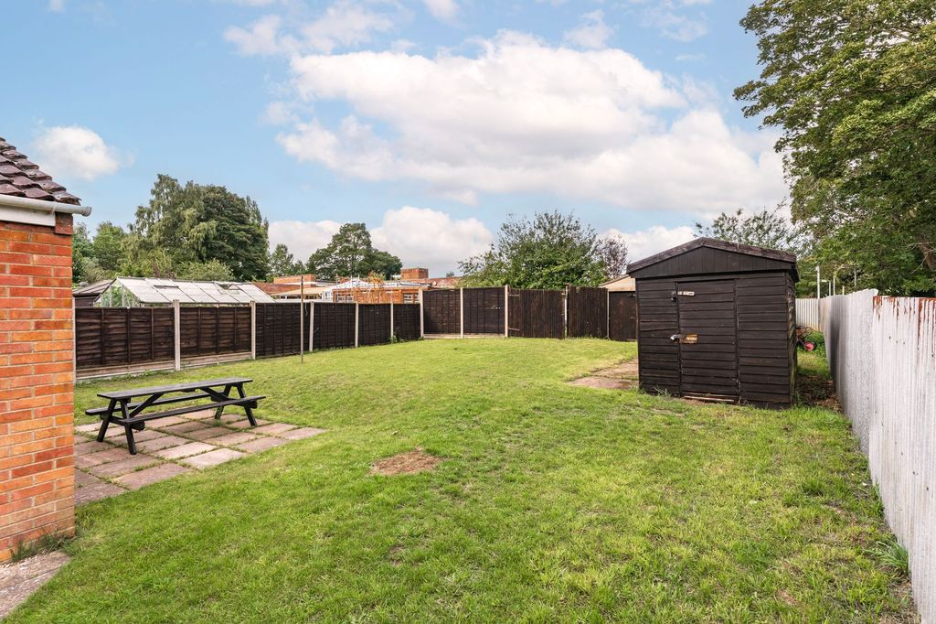 Property photo 2 of 22