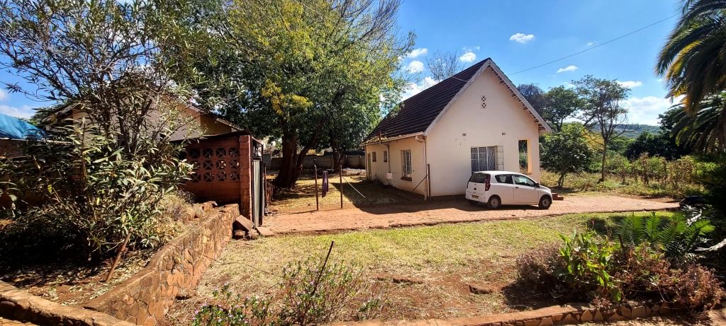 Property photo 1 of 12