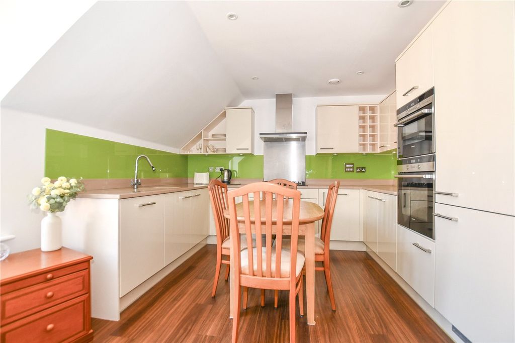Property photo 3 of 13 Picture No. 04