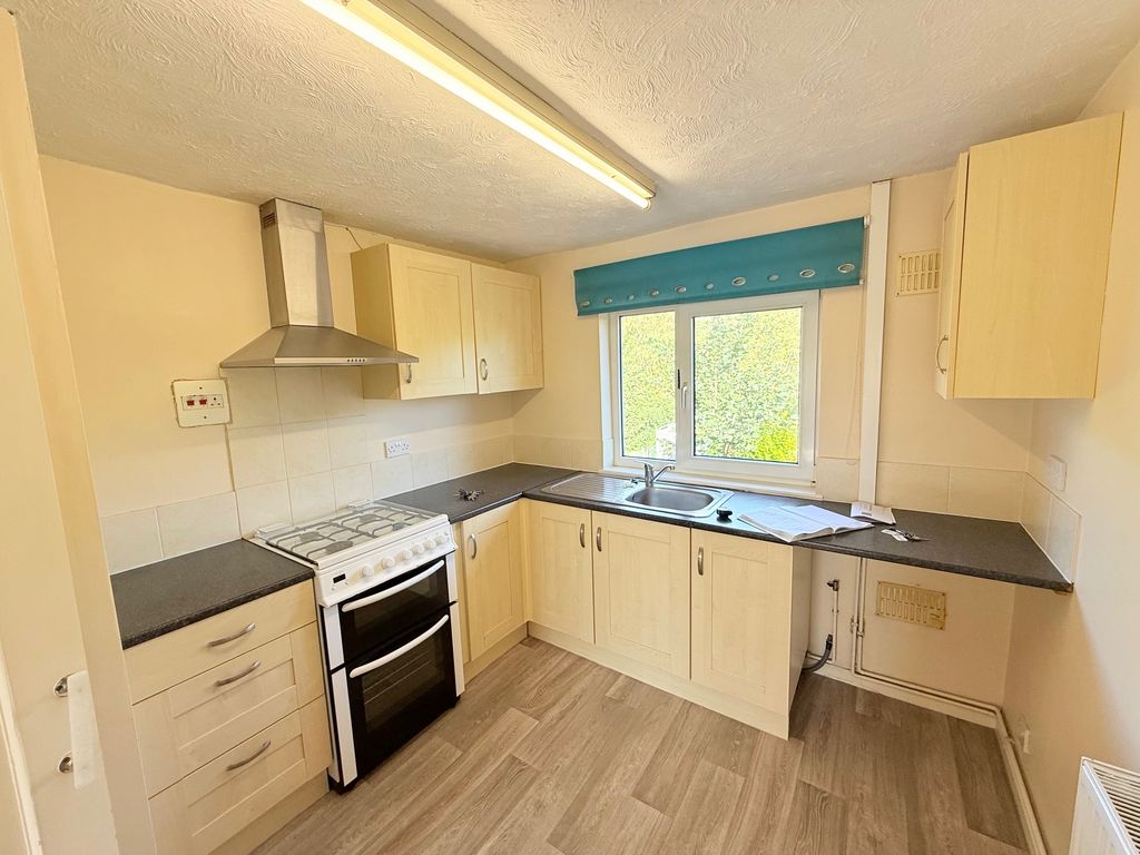 Property photo 2 of 10 Image