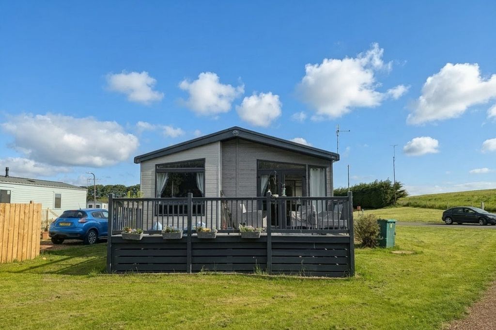 Property photo 1 of 6 9.Png