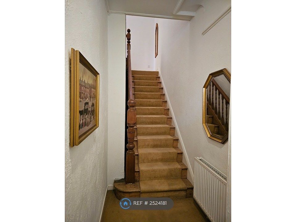 Property photo 3 of 16 Entrance Stairs From Bottom