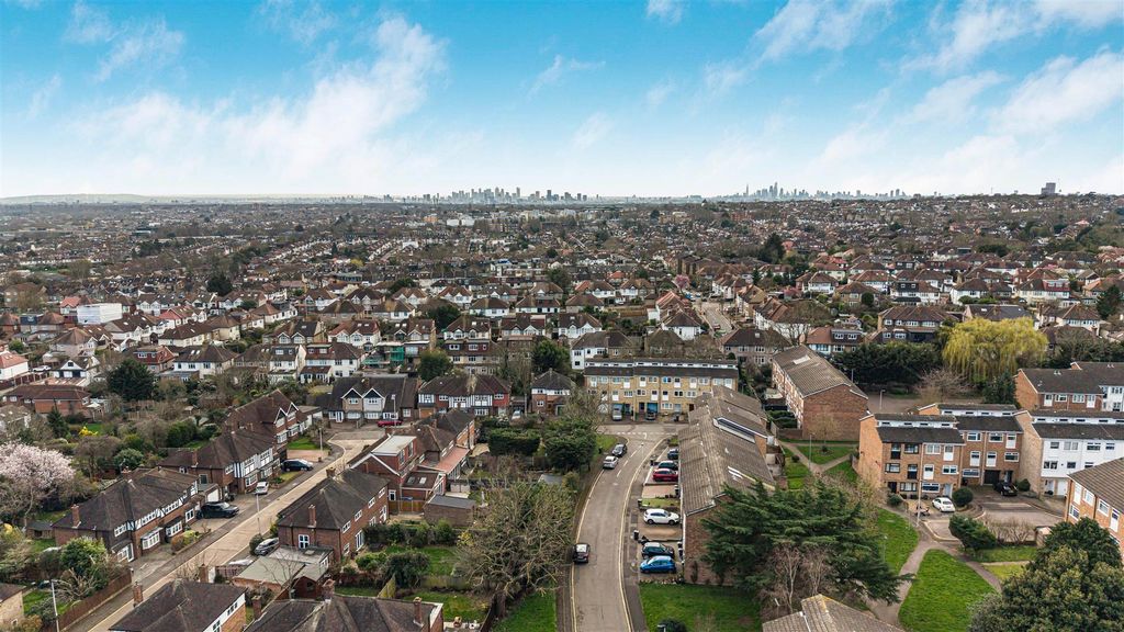 Property photo 2 of 22 3_75430.Jpg