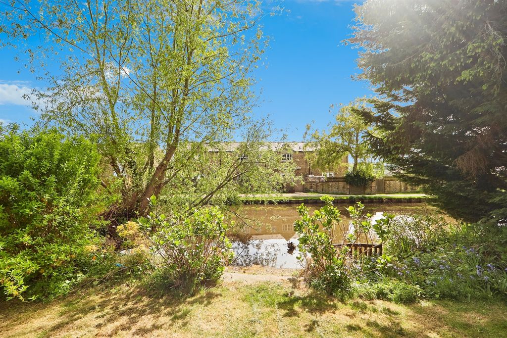 Additional image 21 of 4 bed detached house for saleScott Lane, Riddlesden, Keighley BD20