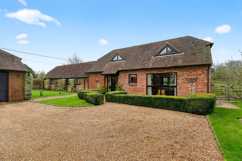 Property photo 2 of 22