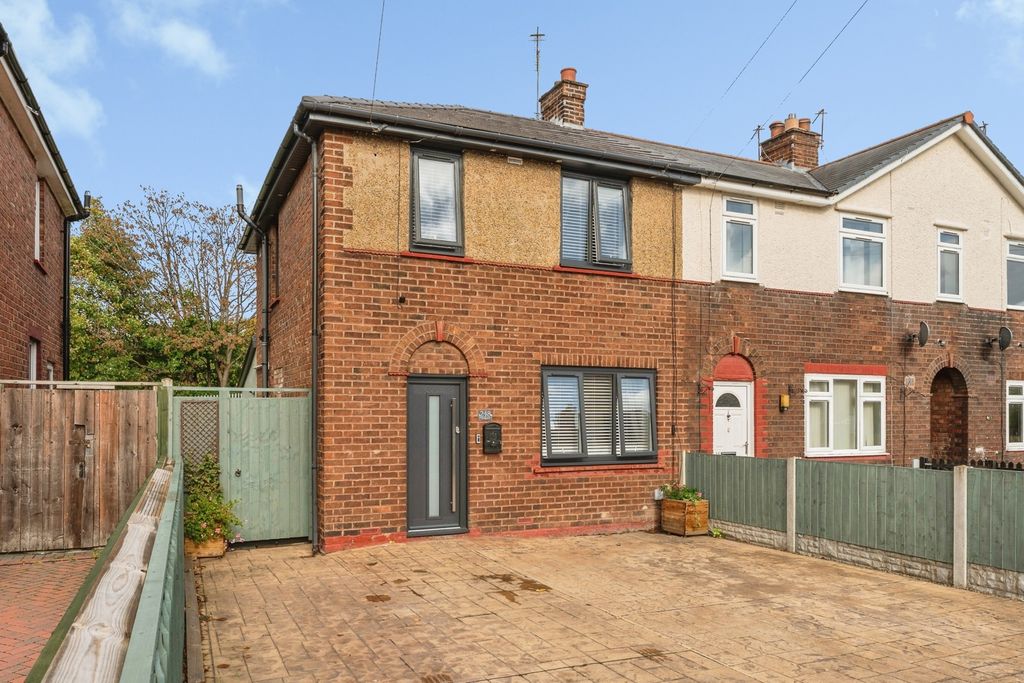 Property photo 1 of 18 Pbox-Img.Jpg