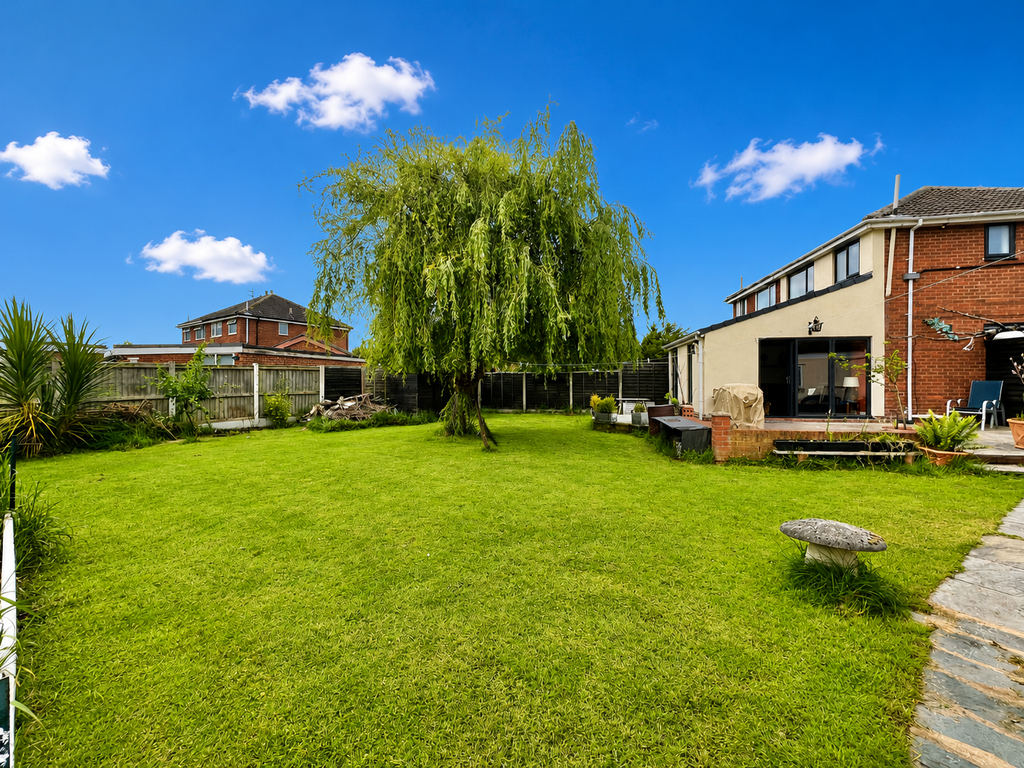 Property photo 2 of 18